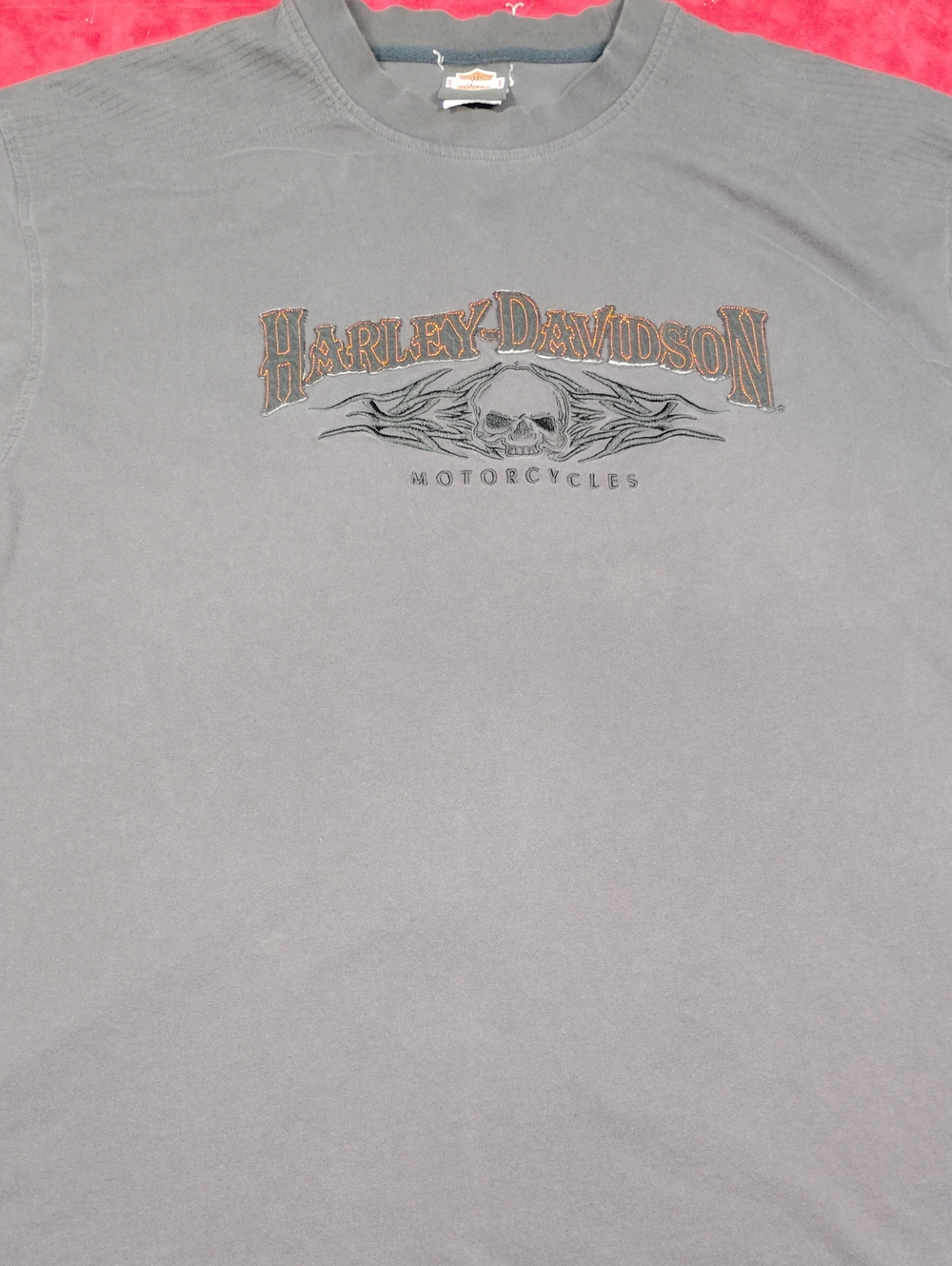 Harley-Davidson Gray Short Sleeve Skull Graphic Tee w/ Rhode Island Sleeve Logo